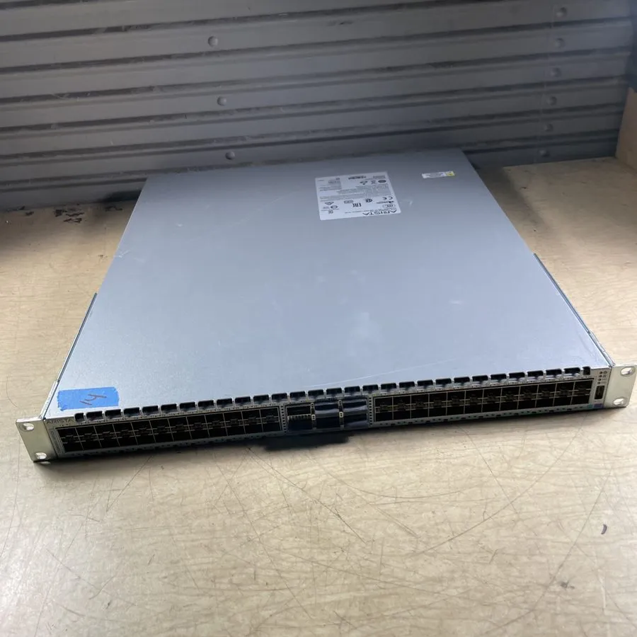 Коммутатор ARISTA DCS-7280SR2-48YC6 48 PORT SWITCH