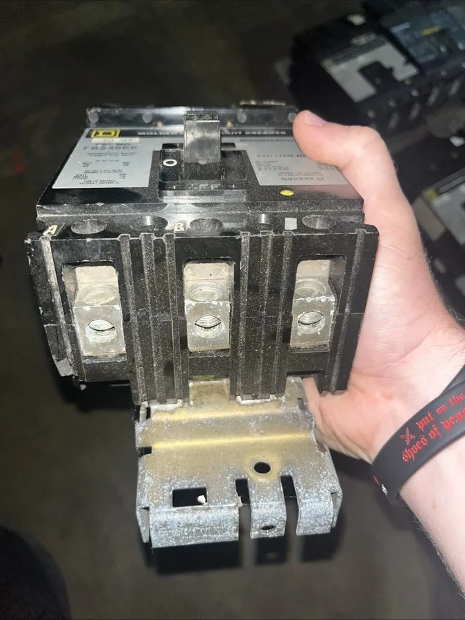 Автоматический выключатель Square D 60 Amp I-Line Circuit Breaker 3-Pole 480V AC — фото лота 1
