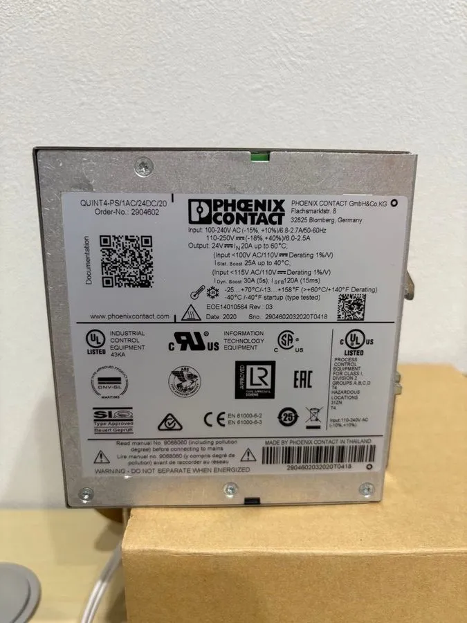 Блок питания Phoenix Contact QUINT4-PS/1AC/24DC/20 24VDC 20A Power Supply 290460
