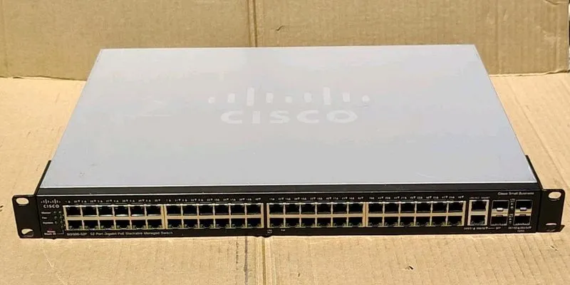 Коммутатор Cisco SG500-52 52-Port Gigabit PoE Stackable Managed Switch — фото лота 4