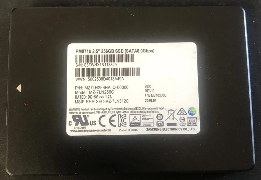 SSD-накопитель Mixed Samsung PM871b 256GB Solid State Drive SATA 2.5" MZ-7LN256C