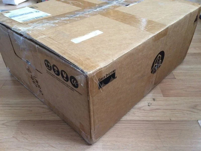 Коммутатор CISCO WS-C3550-24-SMI 24 Port 10/100mbps Layer 3 Switch 3550-24-SMI