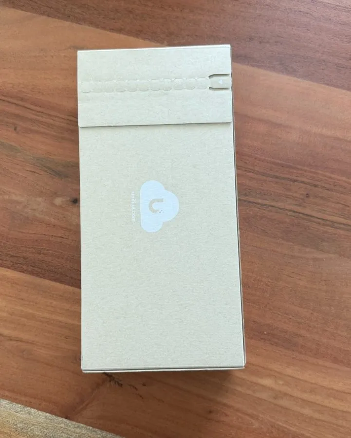 Коммутатор Ubiquiti UniFi Flex 2.5G PoE 8-Port Switch USW-Flex-2.5G-8-PoE 196W 1 — фото лота 2