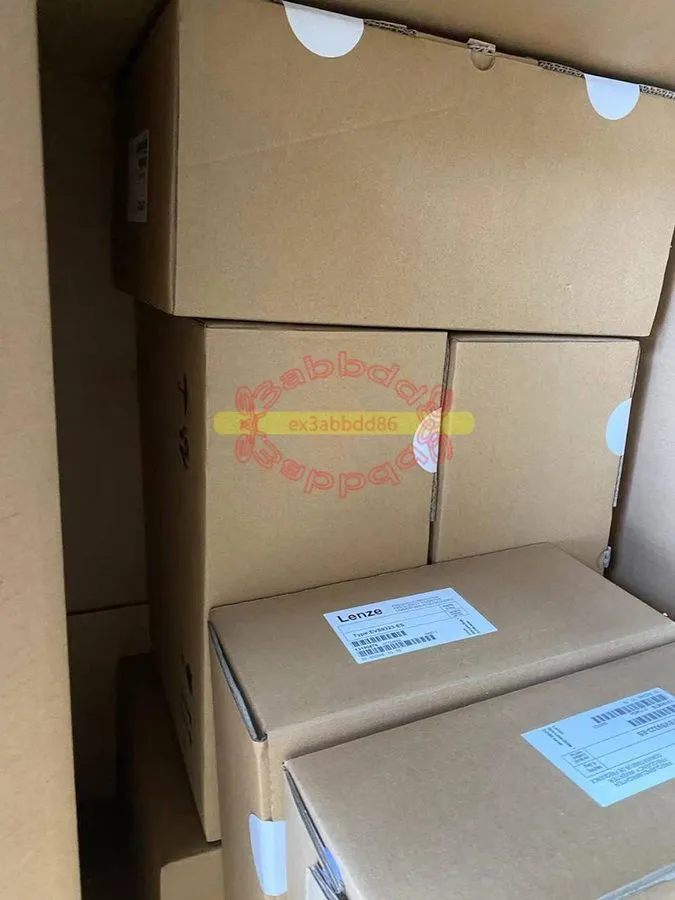 Сервопривод LENZE SERVO DRIVE EVS9324-EIV004