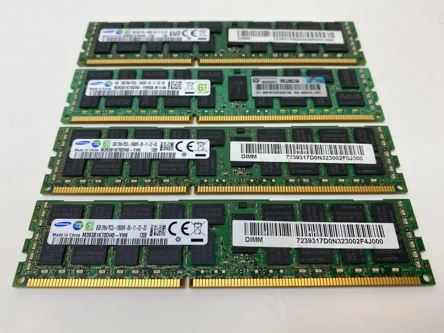 Модуль памяти Set 4 SAMSUNG M393B1K70DH0-YH9 8GB 2RX4 PC3L-10600R DDR3 SERVER RA — фото лота 1