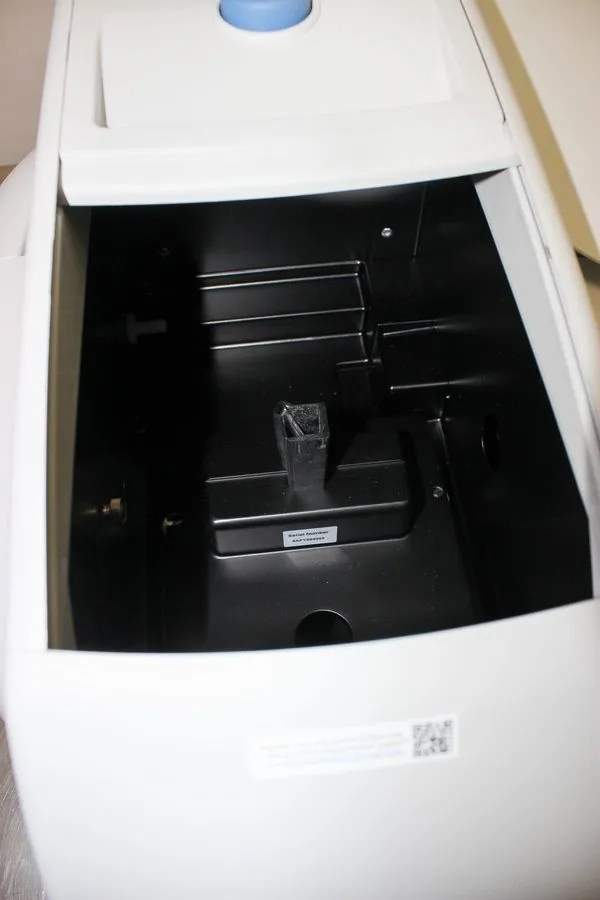 Спектрофотометр Thermo Fisher Scientific Evolution 220 UV-Visible Spectrophotome