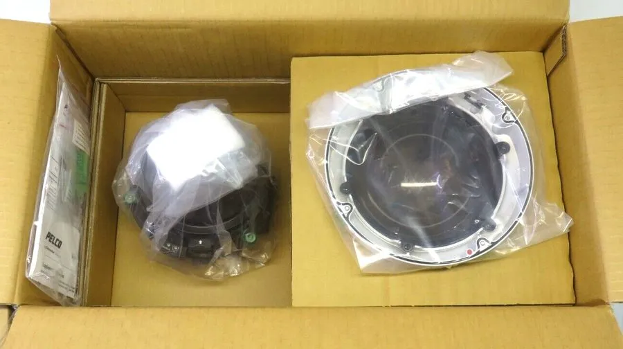 Камера PELCO P1220-ESR0 Spectra Pro 1080P Indoor/ Outdoor Dome Surveillance Came — фото лота 2