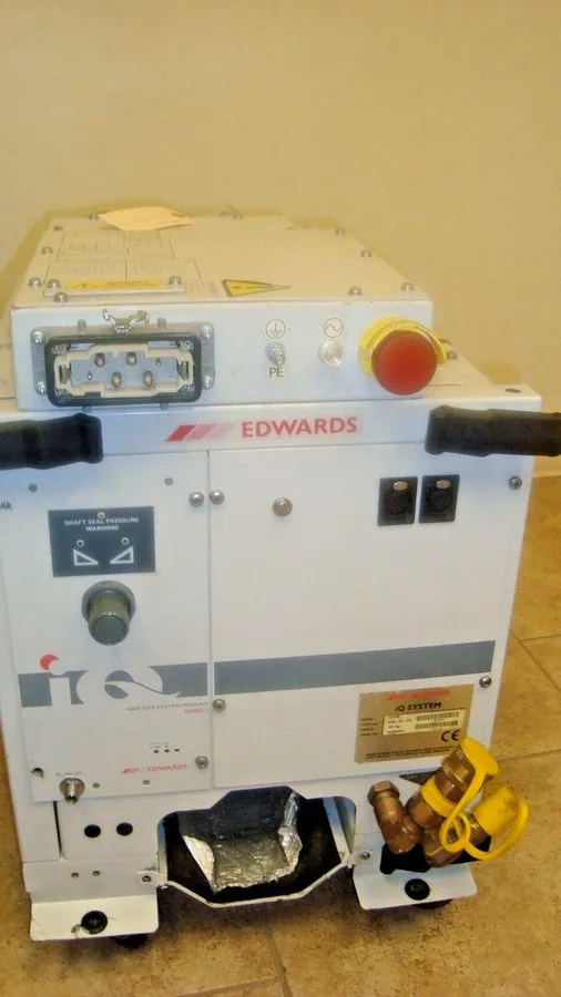 Насос Edwards iQDP80 Dry Vacuum Pump