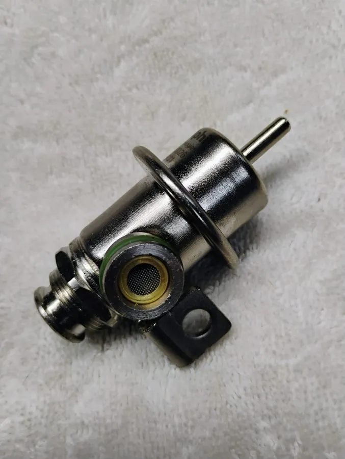 Трубопроводная арматура Fuel Injection Pressure Regulator Delphi FP10026