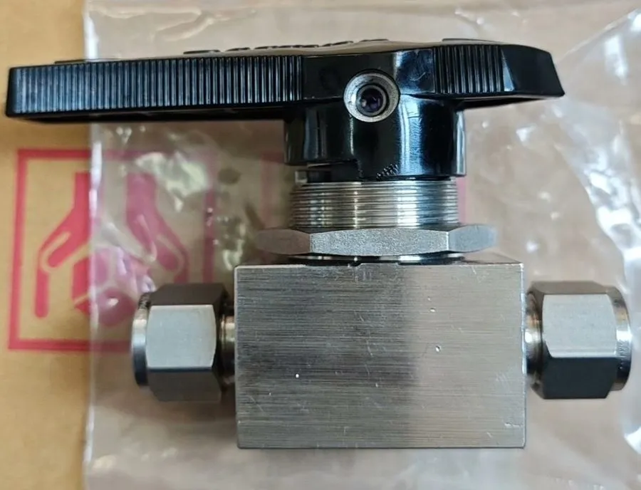Клапан Swagelok SS-45S8-1466 SS 1-Piece 40 Series Ball Valve, 12 Cv, 1/2" — фото лота 1