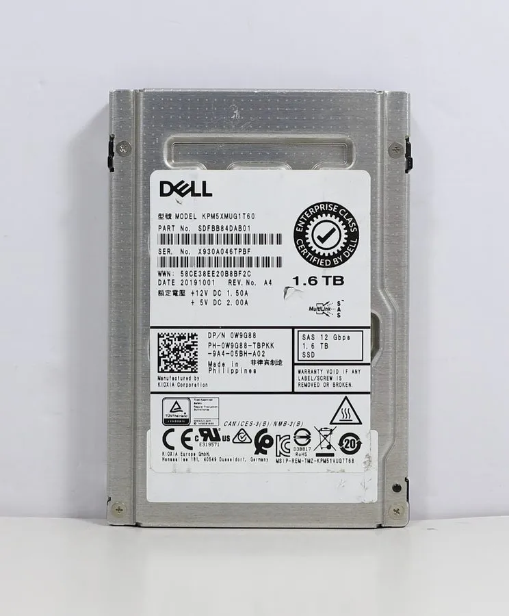 SSD-накопитель Dell D7KJJ 1.6TB SAS 12Gbps SSD Write Intensive WI 2.5 Inch Kioxi — фото лота 1