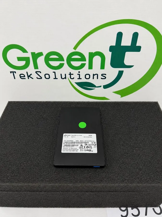 SSD-накопитель MTFDKCB960TDZ Micron 7400 Pro 960GB PCIe Gen4 NVMe U.3 2.5in Ente