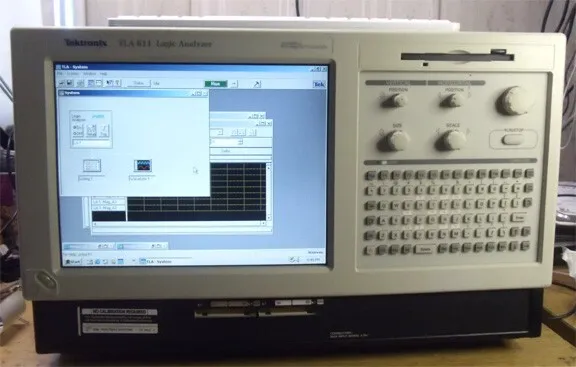 Логический анализатор Tektronix TLA611 Color Portable Logic Analyzer 34-Channels
