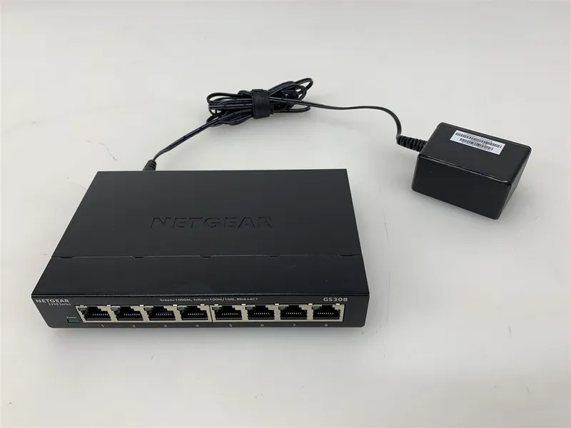 Коммутатор NETGEAR GS308v3 Black 8-Port Gigabit Ethernet Unmanaged Switch