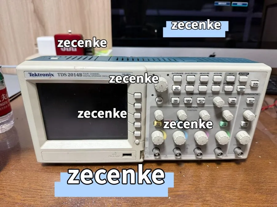 Осциллограф Tektronix TDS2014B 100MHz 4 Channel 1GS/s Color Oscilloscope Digital