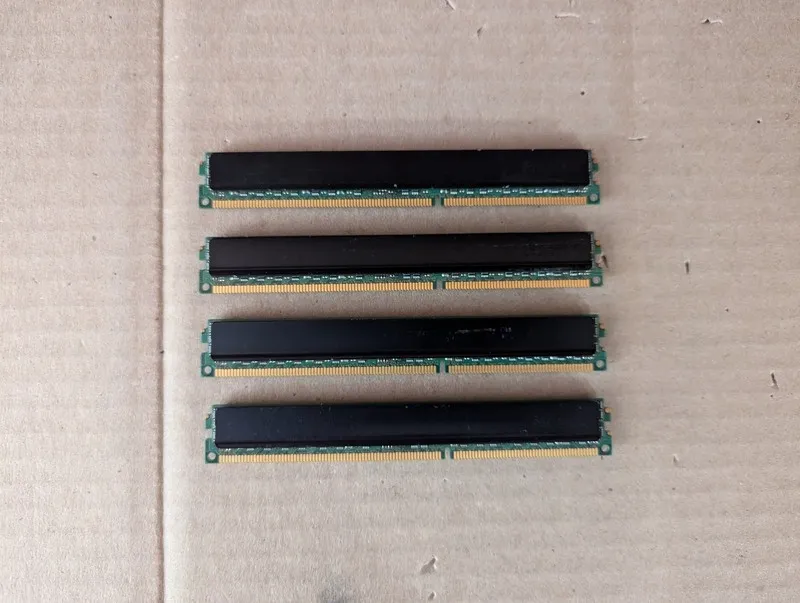 Модуль памяти MICRON 8GB MT36KDYS1G72PZ-1G4M1FE 2RX4 PC3L-10600R-9-11 ECC RAM