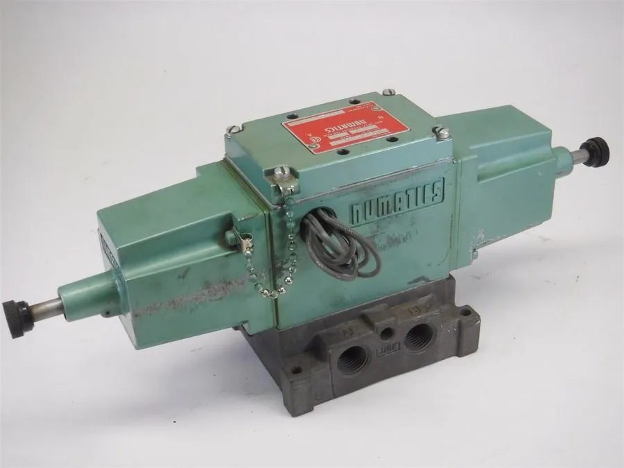 Электромагнитный клапан NUMATICS 34DSA4410011D PNEUMATIC SOLENOID VALVE S3