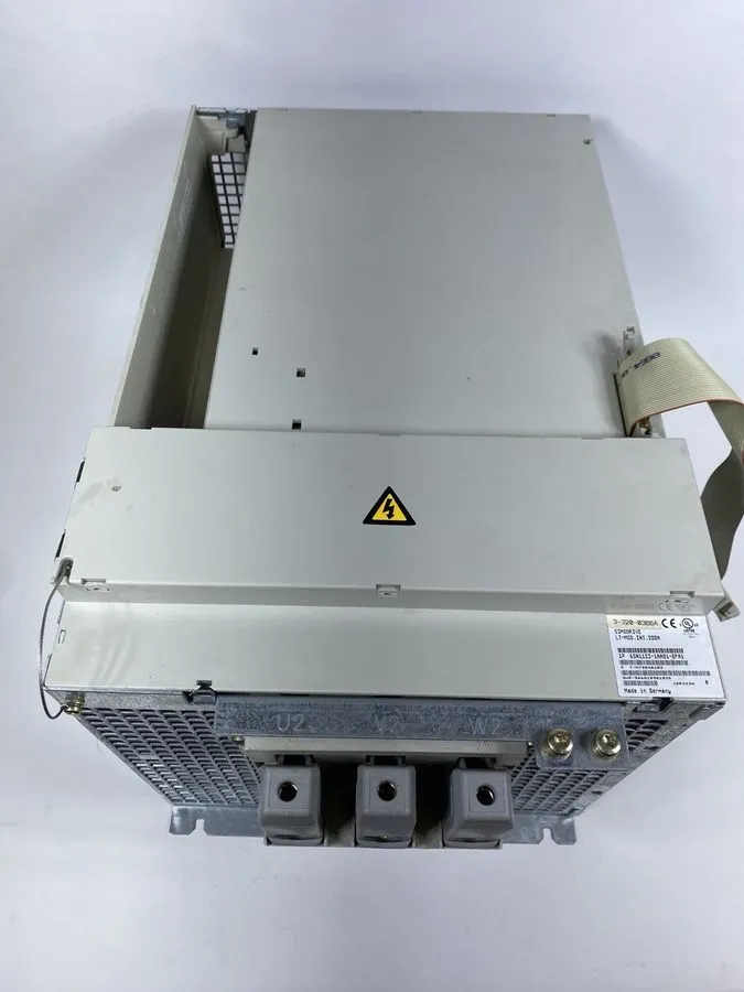 Сервоусилитель SIEMENS 6SN1123-1AA01-0FA1 Simodrive 611 Power Module 1 Axis, 200