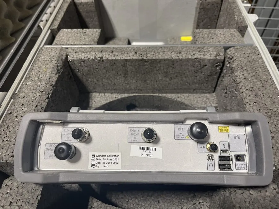 Анализатор Anritsu S331E SiteMaster Cable & Antenna Analyzer Opt 10/19/21 2-4GHz