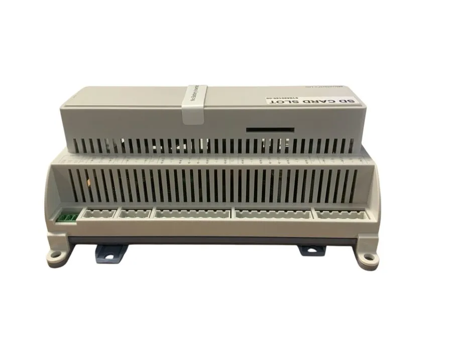 Контроллер CAREL POL546.10/MCQ MicroTech 4 Lite HVAC Controller SD Card Slot — фото лота 1