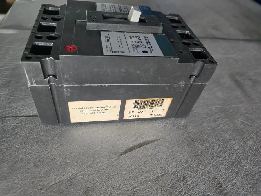 Автоматический выключатель GE CIRCUIT BREAKER, TED134020V, 20 A, 480 V, 3 POLES,
