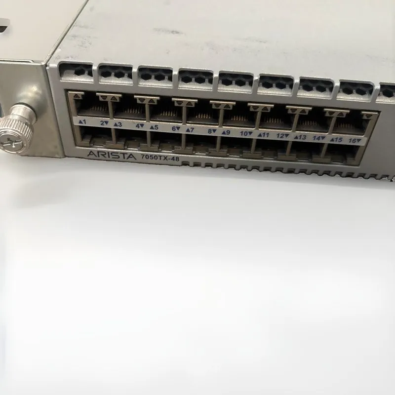 Коммутатор Arista DCS-7050TX-48 32-Port 10Gbe/4-Port 40Gbe QSFP Data Center Swit — фото лота 2