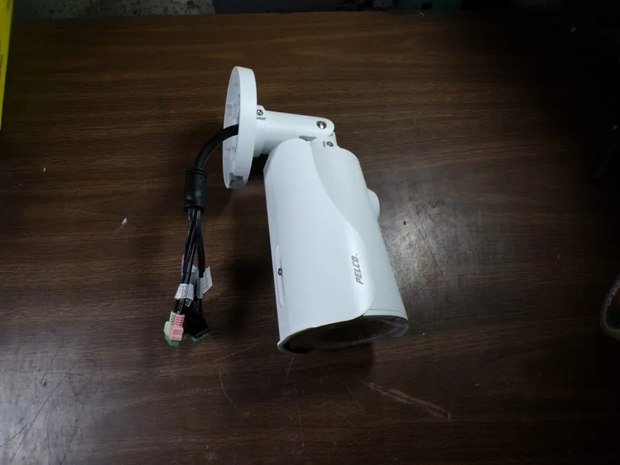 Камера PELCO SRX ENH3 IBE338-1ER CAMERA