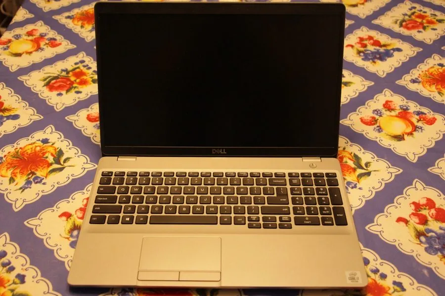 Рабочая станция Dell Precision 7000 7550 Workstation 2020 15.6 in FHD 512GB SSD