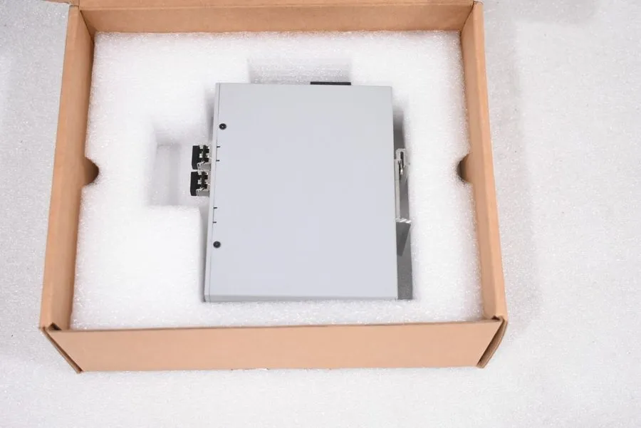 Коммутатор Allen-Bradley 1783-US6T2F Stratix 2000 Switch