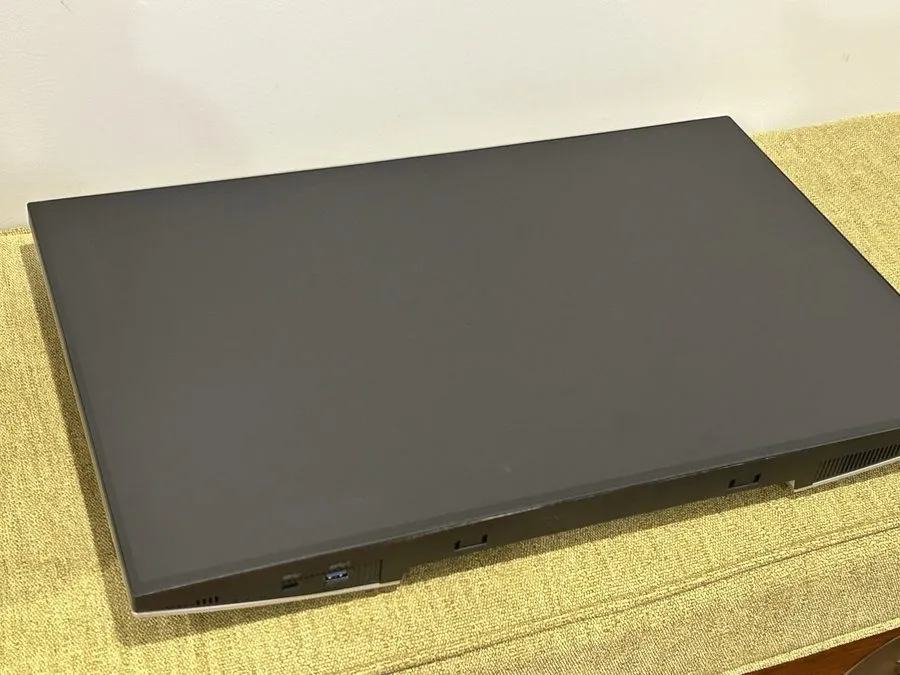 Монитор Dell UltraSharp U2421E 24” USB-C Hub Monitor IPS FHD 90W Power Delivery