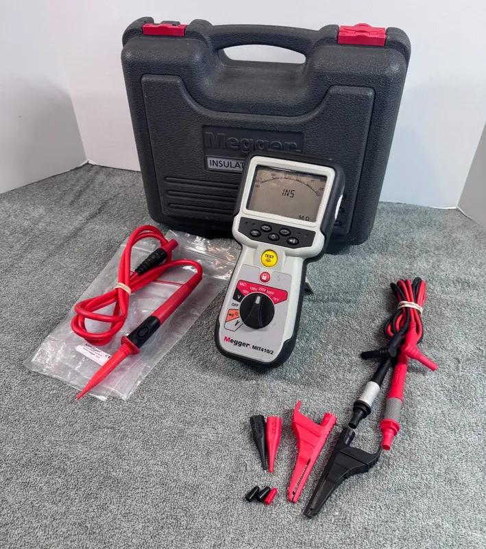 Тестер Megger MIT400/2 Insulation Resistance Tester 1000V