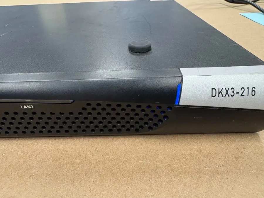 KVM-переключатель Raritan Dominion KX III DKX3-216 16-Port 2-User Enterprise KVM