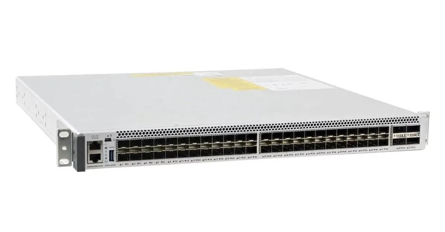 Коммутатор C9500-48Y4C-A Cisco 9500 48-Port 25G SFP28 4x100G QSFP28 Network Swit