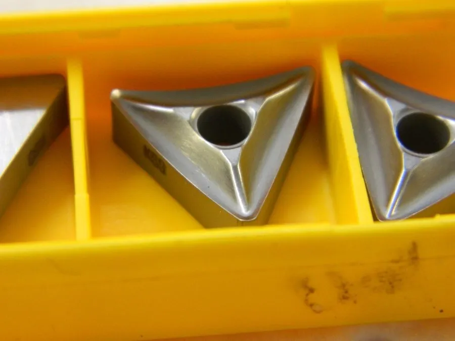 Режущий инструмент Kennametal Turning Insert : TNMS332 K21, Carbide 1161014 — фото лота 1
