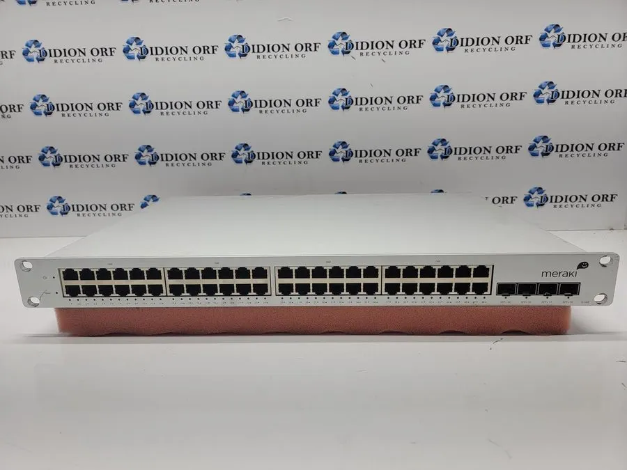 Коммутатор Cisco Meraki MS42-HW 48 Port Gigabit Cloud-Managed Switch Unclaimed — фото лота 1