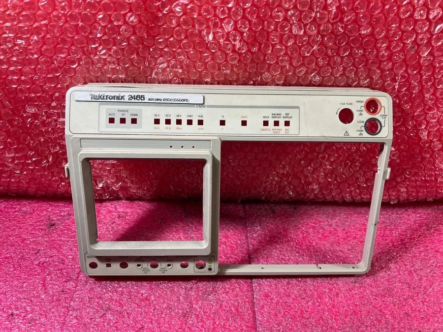 Осциллограф Calibrated TEKTRONIX 2465 300MHz 4 Channel OSCILLOSCOPE