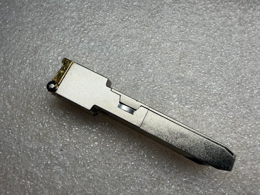 Трансивер Ciena XCVR-B00CRJ A 10/100/1000M,RJ45,100M,I-TEMP SFP — фото лота 1