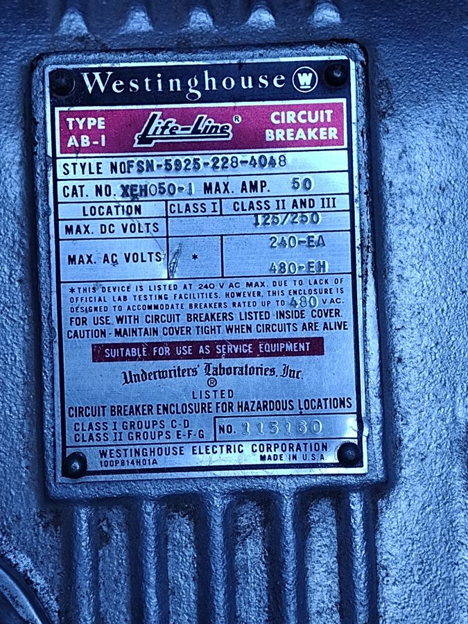 Автоматический выключатель XEH050 WESTINGHOUSE EXPLOSION PROOF ENCLOSURE w/EA303 — фото лота 1