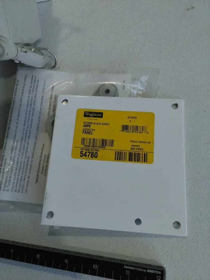 Монтажный шкаф Hoffman A664CHQRFG Electrical Panel Enclosure