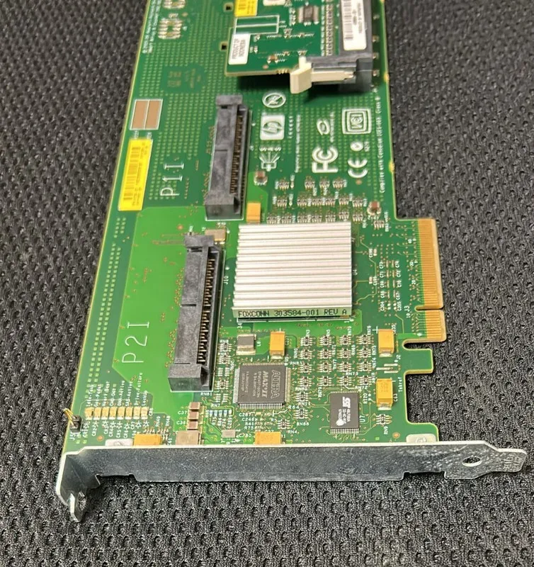 Контроллер HP Smart Array E200 3Gbps 2x Internal SAS x4 RAID Controller Card 412 — фото лота 2