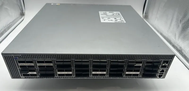Коммутатор Arista DCS-7260CX3-64-F 64x 100G QSFP28 & 2x 10G SFP+ Ports Switch F-