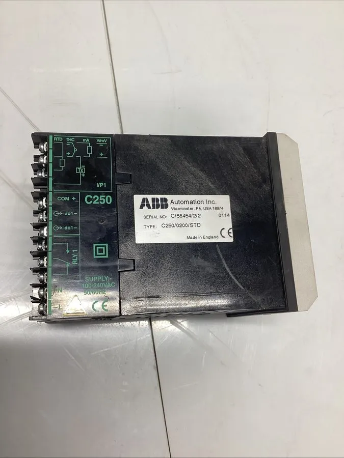 Датчик температуры ABB Commander 250 451852 C250/0200/STD Process Temperature Co — фото лота 2