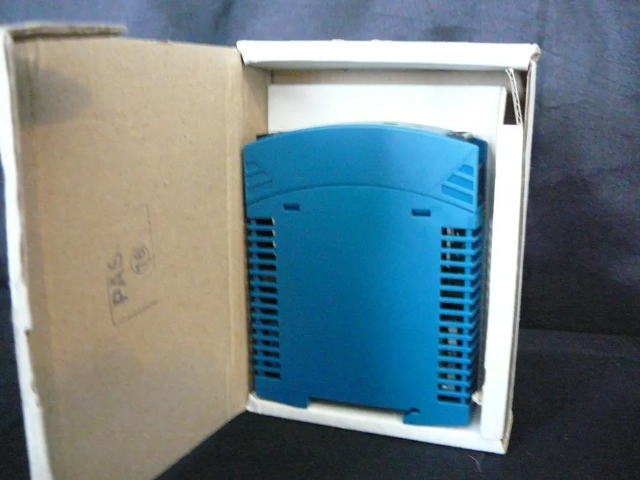 Блок питания Puls ML15.121 DC Power Supply, 100/240V AC, 12/15V DC, 15 W, 1.3 A,