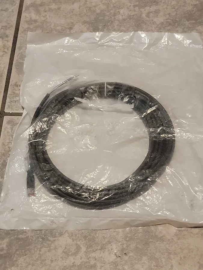 IIoT-устройство Beckhoff ZK2020-3200-0060, 039200, 6m, M8, 4pos — фото лота 2