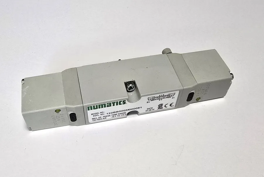 Электромагнитный клапан Numatics 122BB500M000061 24VDC Pneumatic Solenoid Direct