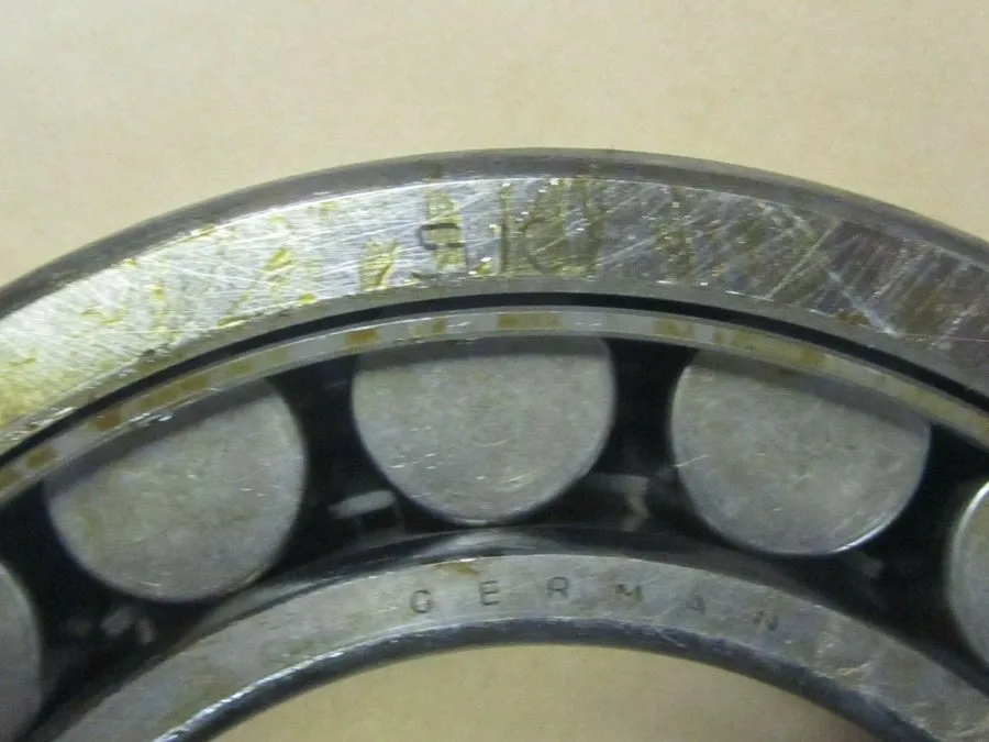 Подшипник SKF NU219E Cylindrical Roller Bearing
