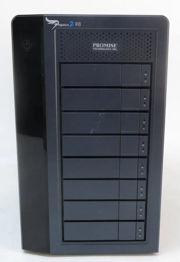 СХД PROMISE PEGASUS2 R4 Thunderbolt 2 RAID Storage Array Missing 4x sleds