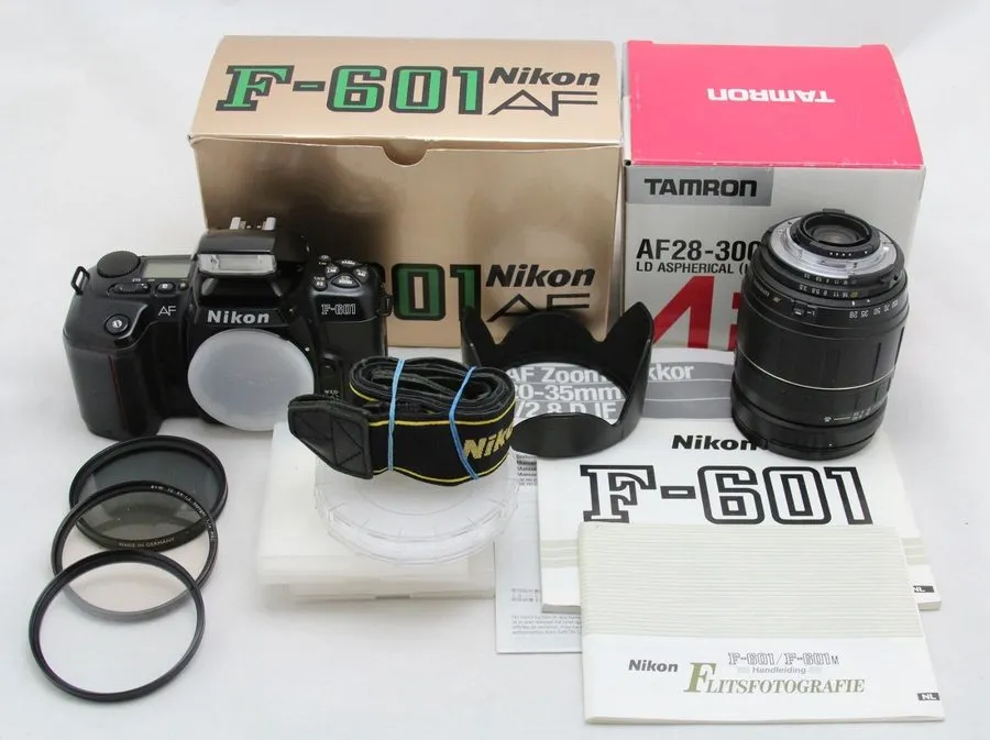 Объектив F601 Nikon AF vintage analog camera & macro lens Tamron AF 28 300mm F/3