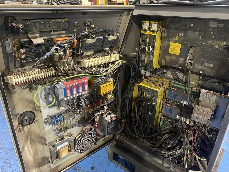 Оборудование ЧПУ FANUC R-J3iB PARTS ONLY