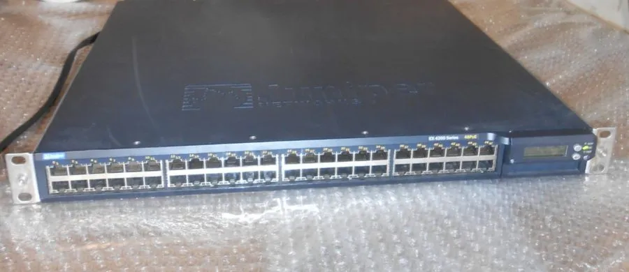 Коммутатор Juniper EX4200-48P 4200 SERIES 48 Port PoE Ethernet Switch